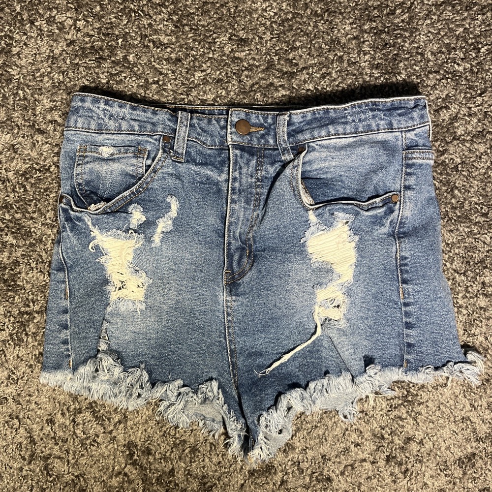 Tinseltown Shorts Juniors Size 11/30 Cut Off Hem Very Stretchy Denim High-Rise